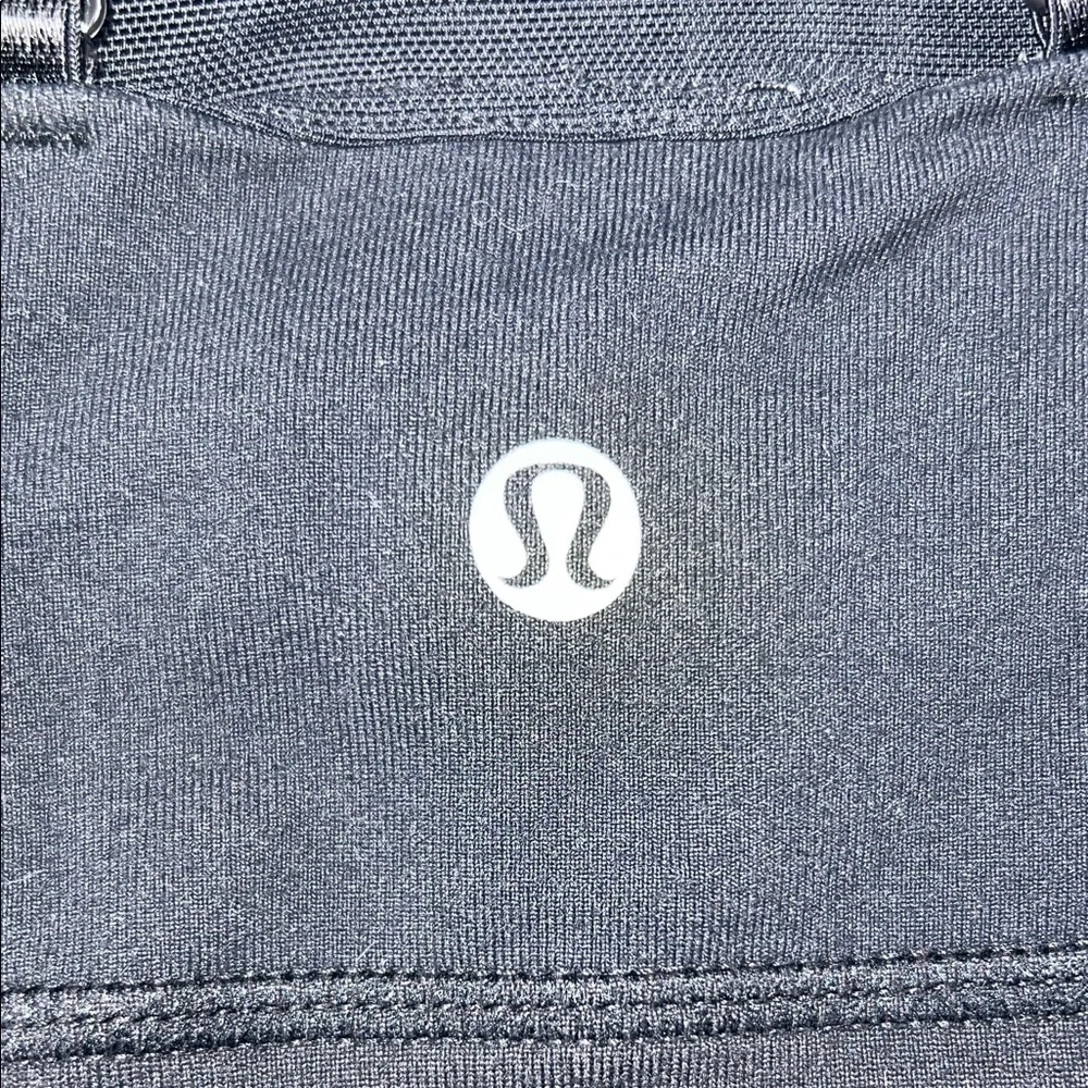 Lululemon Athletica Centered pose tank top in black sz 4‎